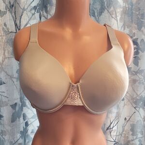 Vanity Fair 44C Cream Full Coverage Bra with Lace Detail #C690